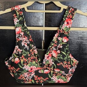 "New Without The Tag" Mossimo Floral Bathing Suit Top Size Medium